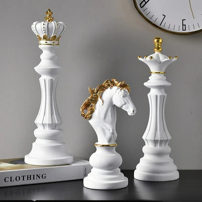 Decoração de Mesa Resina Estátua Peças de Xadrez - Loja Sem Barreiras